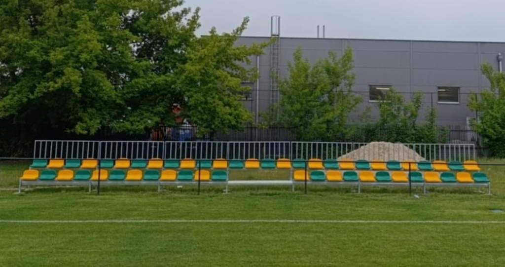 nowawidownia trybuny impet park