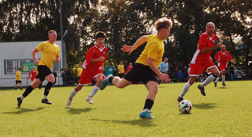 dobre foto skakluk i dłutek