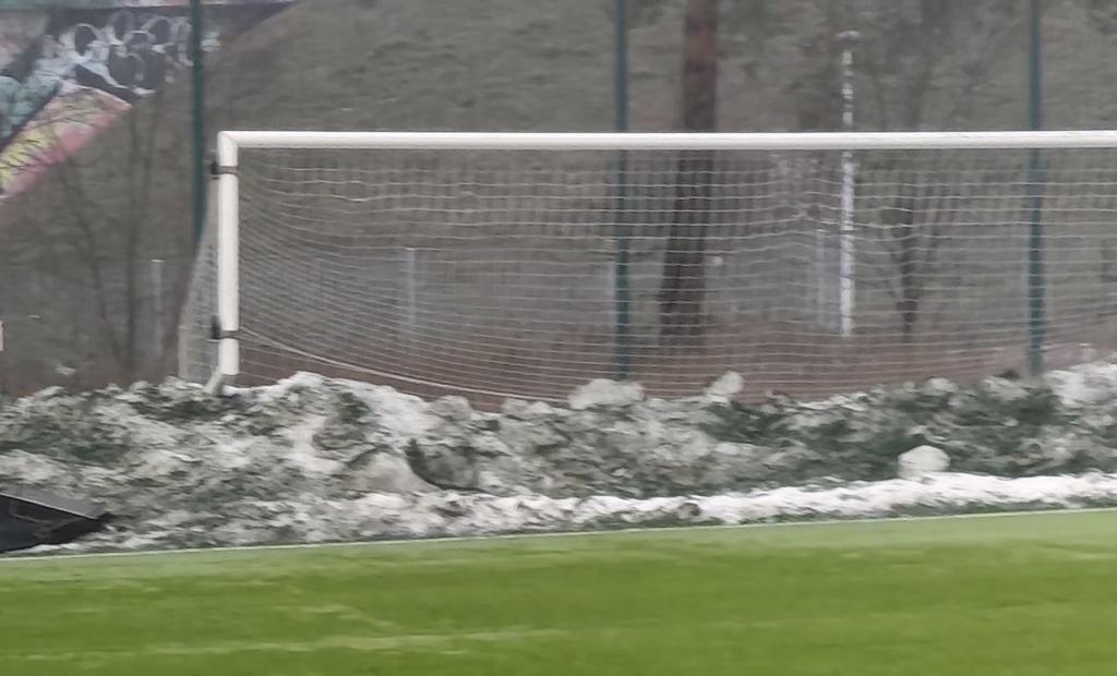 600 boisko b hutnik warszawa11